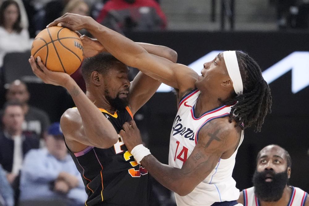 体育CBA：客场险胜 山东男篮89-86江苏男篮